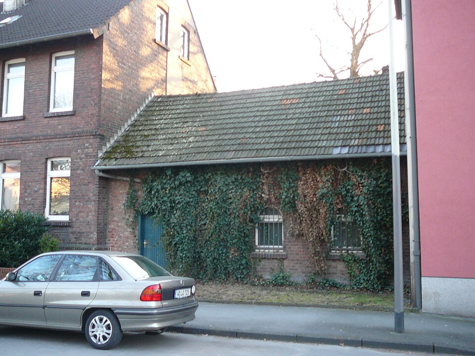 File:Wuppertal Siegersbusch 0004.jpg