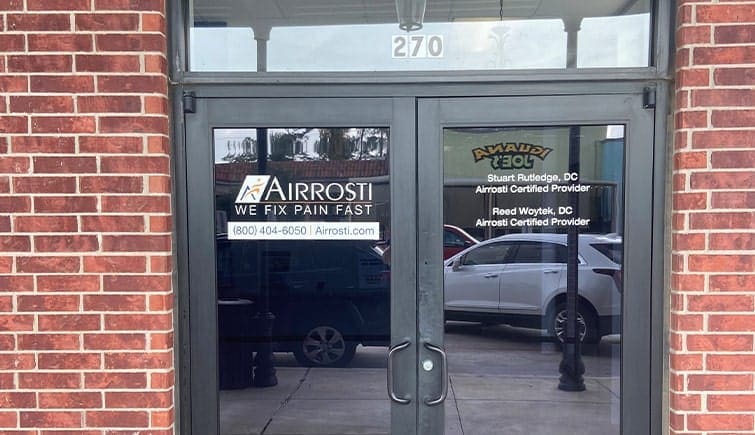 The front entrance of Airrosti Lake Houston
