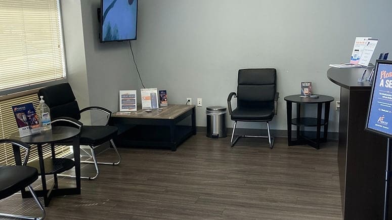 The lobby at Airrosti Leander