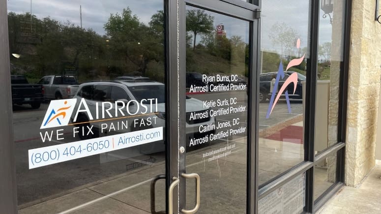 The front entrance to Airrosti TPC in San Antonio, TX