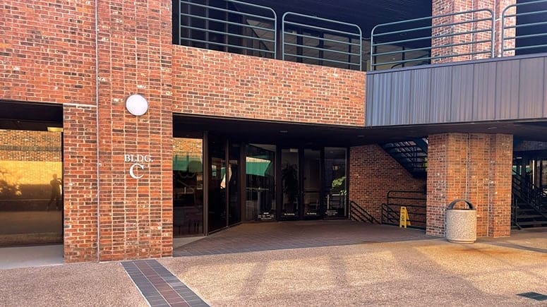 The front entrance to building C where Airrosti Westlake's office is located.