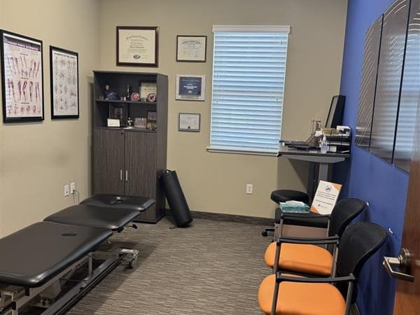 Treatment room at Airrosti Flower Mound
