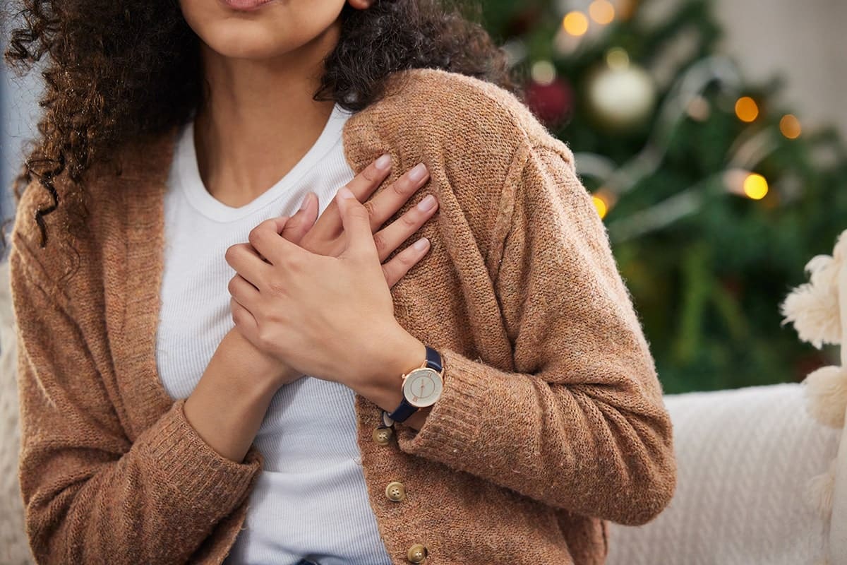 woman with thoracic outlet syndrome