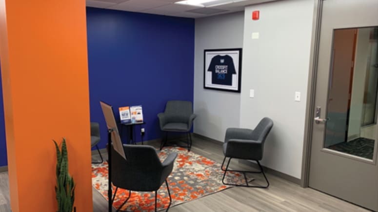 Airrosti Shirlington waiting room